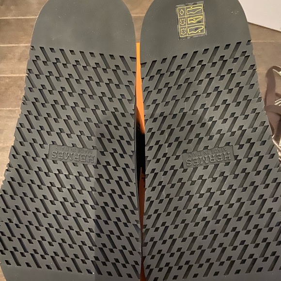 Hermes Chypre sandals Size 39 - Picture 3 of 6